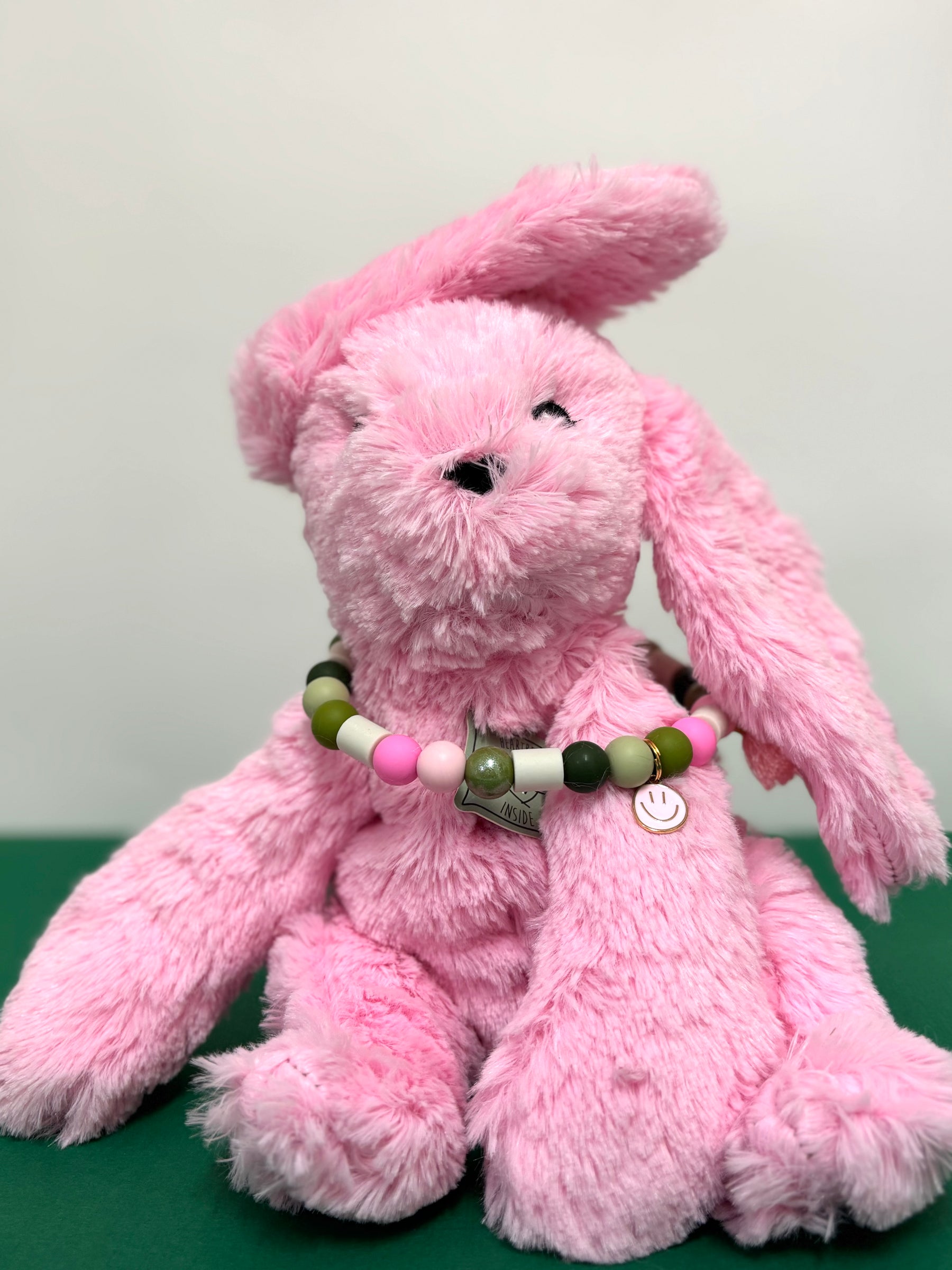 Roger the cute Rabbit - roze