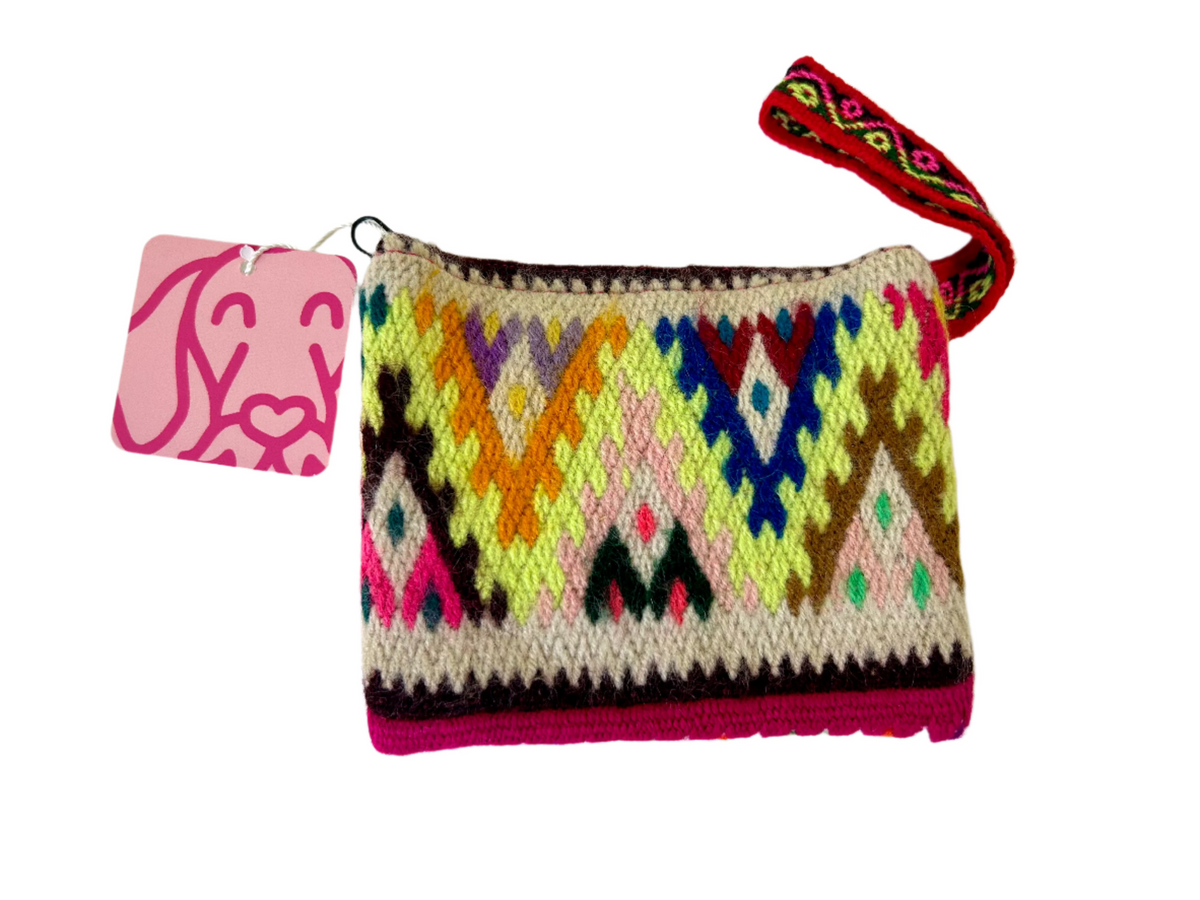 Big Peru Pouch 3