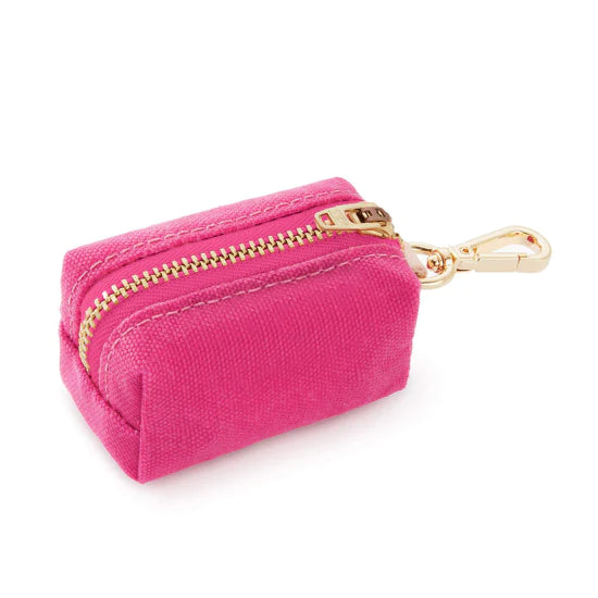 Poo -Taschenhalter wurde mit Pink gewustet